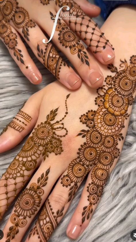 Easy-Arabic-Mehndi-Design