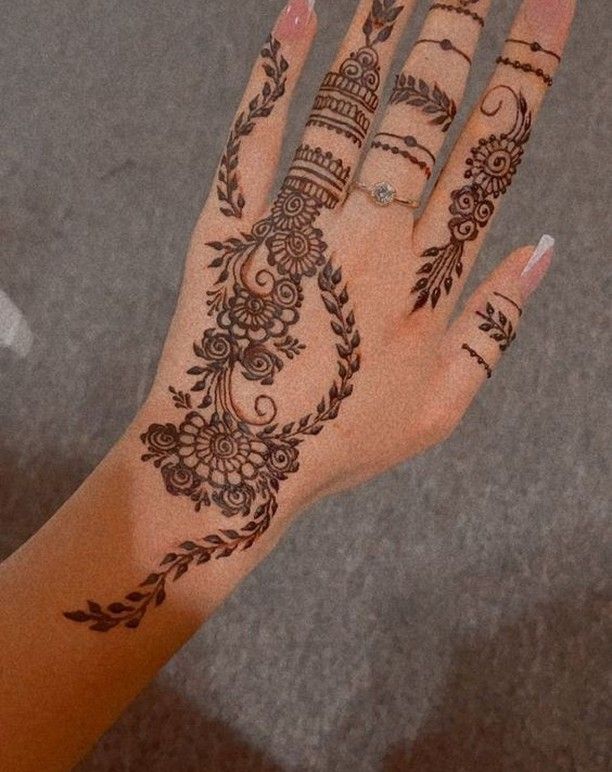 Easy-Arabic-Mehndi-Design