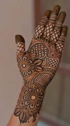 Modern-Full-Hand-Mehndi-Design Modern-Full-Hand-Mehndi-Design
