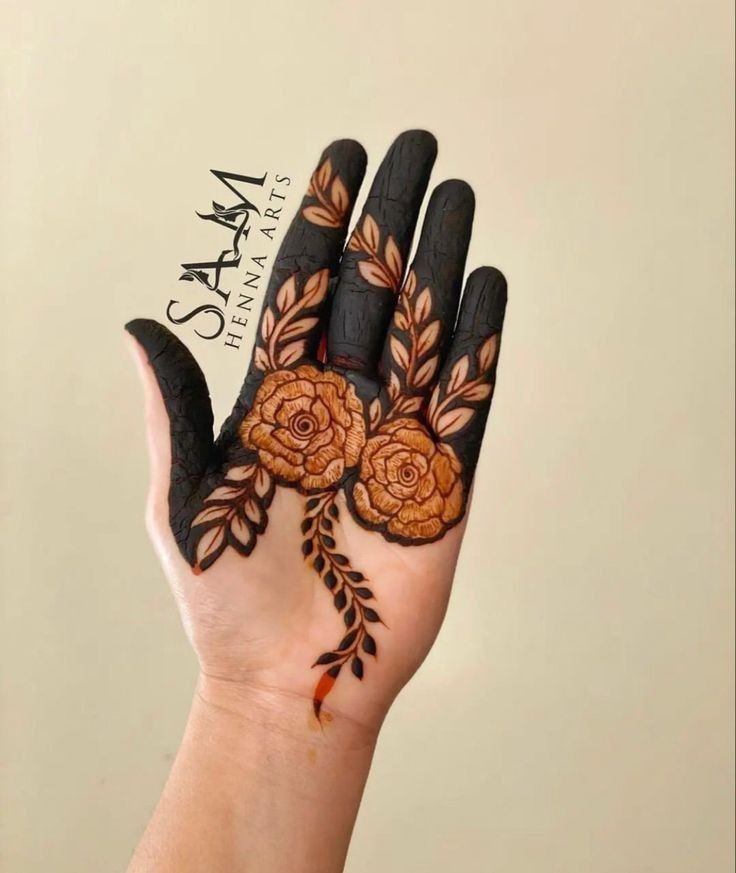bridal-royal-front-hand-mehndi-design