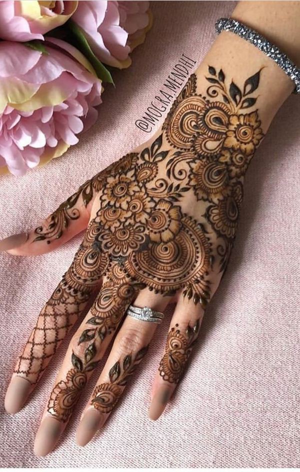front-mehndi-design-easy-and-beautiful-arabic-back-hand