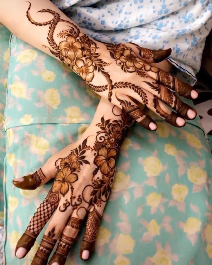 front-mehndi-design-easy-and-beautiful-back-hand-full-hand