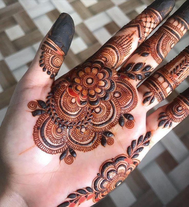 indo-arabic-front-hand-mehndi-design