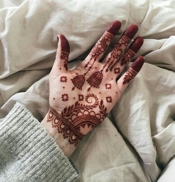 mehndi-design-easy-and-beautiful-arabic-front-hand