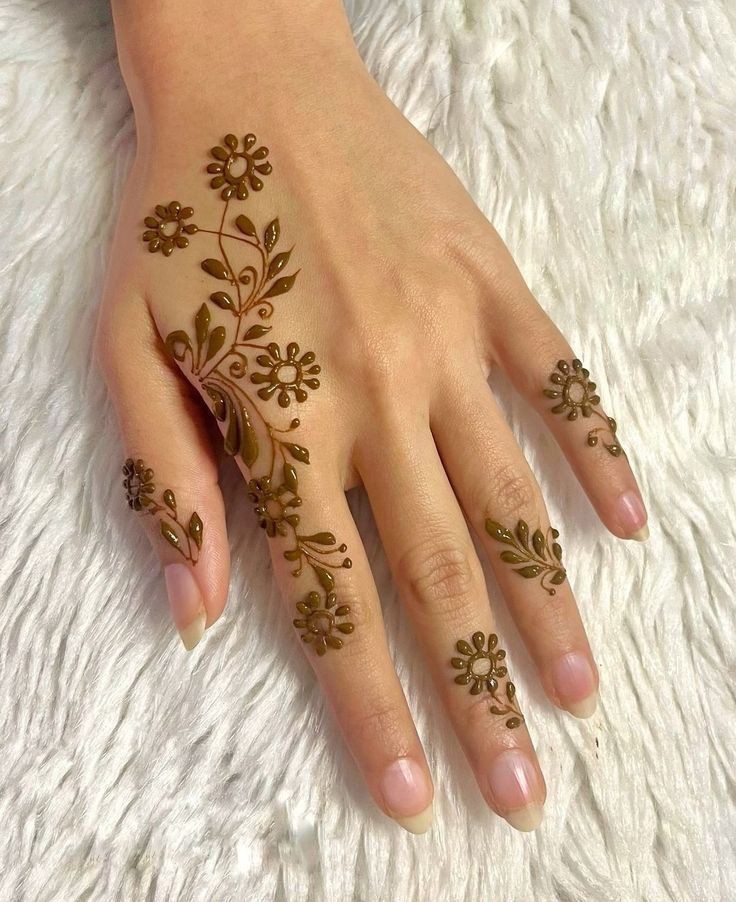 mehndi-design-easy-and-beautiful-bail