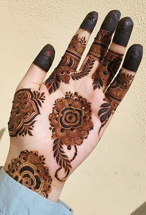 mehndi-design-front-hand-simple-design-easy-and-beautiful