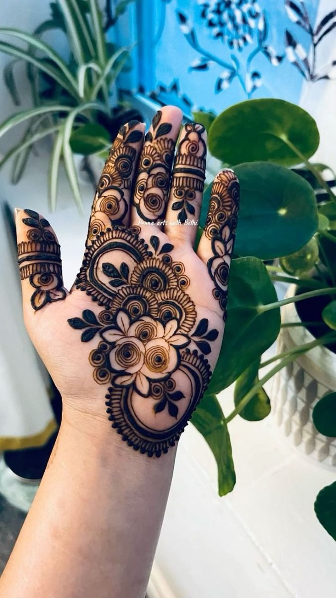 mehndi-design-simple-front-hand-easy-and-beautiful-images