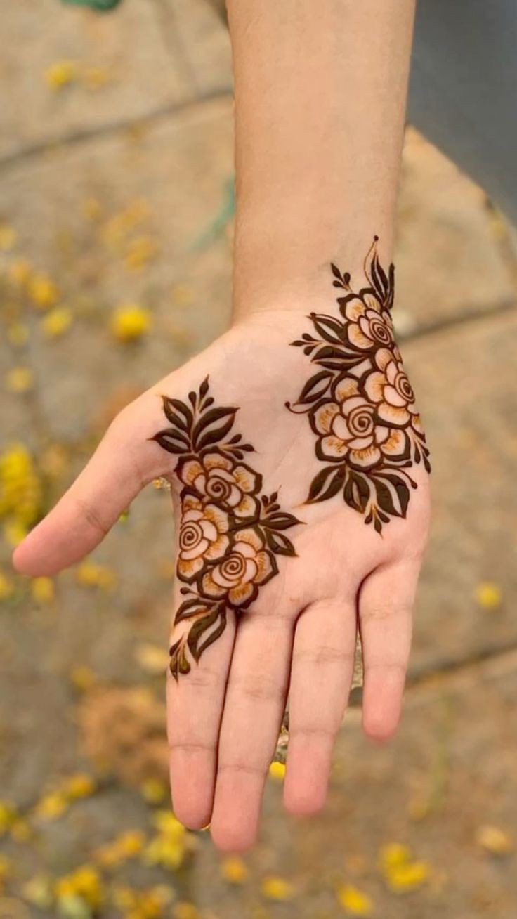 modern-royal-front-hand-mehndi-design