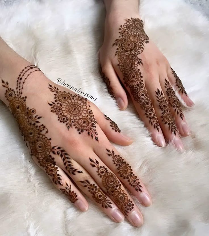 palm-mehndi-design-easy-and-beautiful