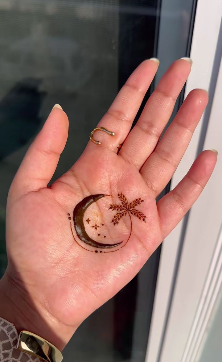 simple-dubai-mehndi-design-front-hand